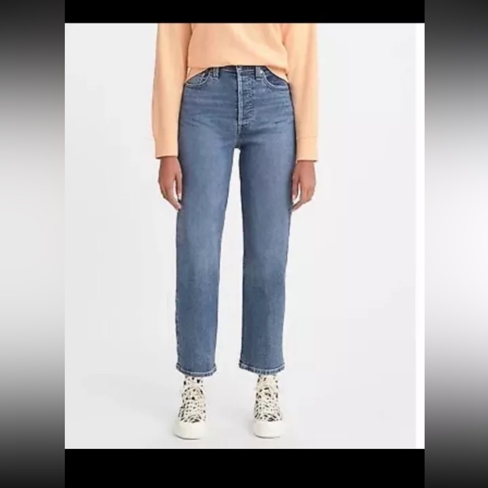 Levi's Women's Ultra-High Rise Ribcage Straight Jeans Straight Size 28x27
